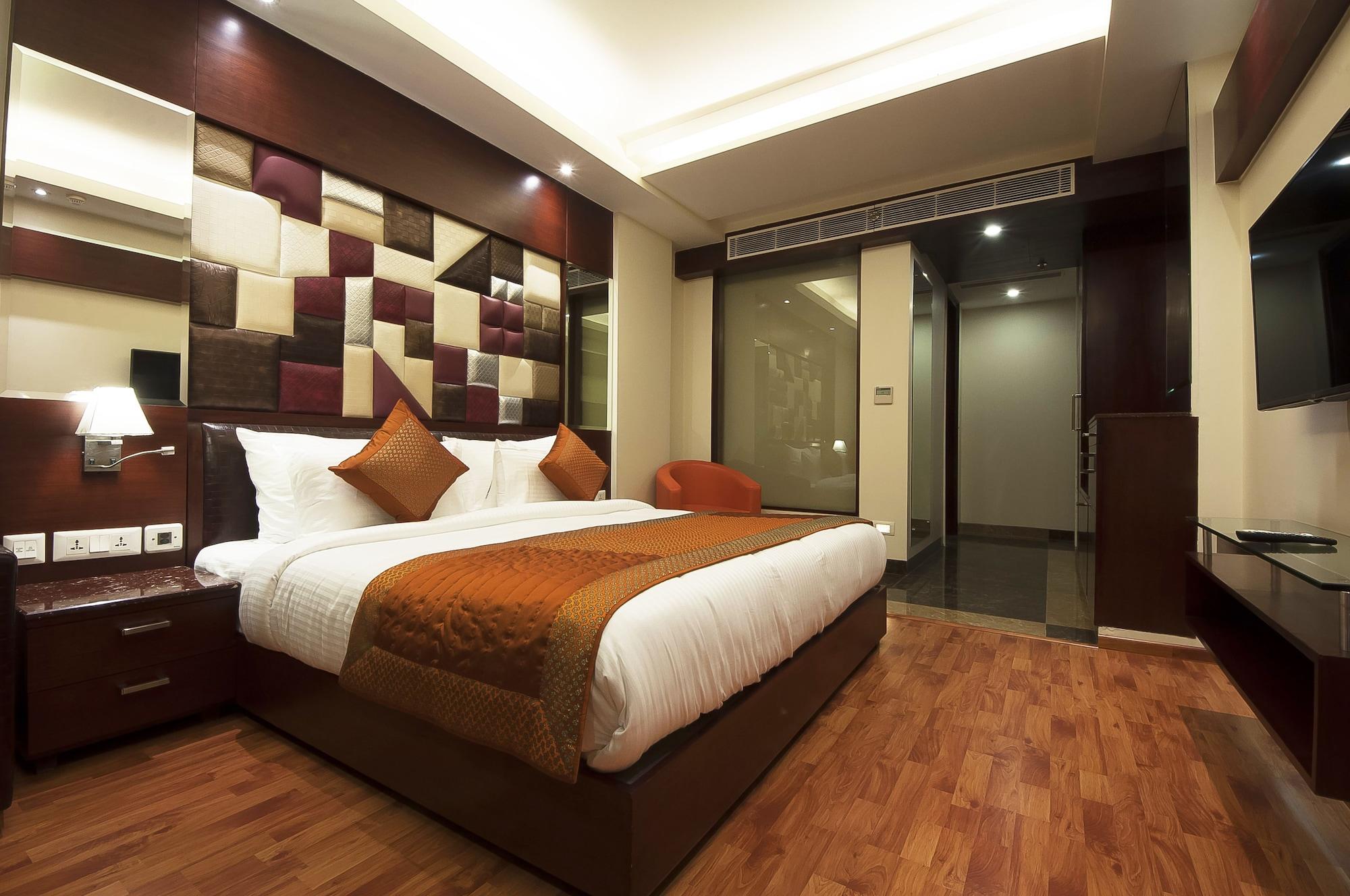 דלהי Hotel Golden Grand מראה חיצוני תמונה