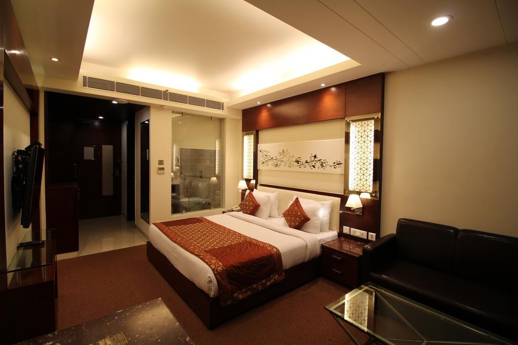 דלהי Hotel Golden Grand מראה חיצוני תמונה