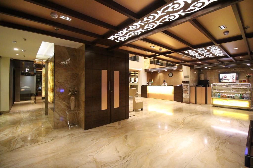 דלהי Hotel Golden Grand מראה חיצוני תמונה